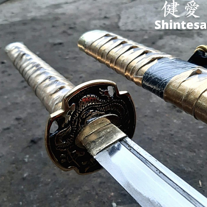 Jual Katana Samurai Jepang Asli Dragon Baja Strip Super Tajam T Labaika