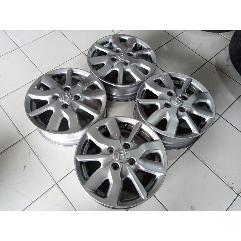 Jual Velg Bekas Mobil New Brio Ring 14 Pcd 4x100 Lebar 5 ET 50 Calya