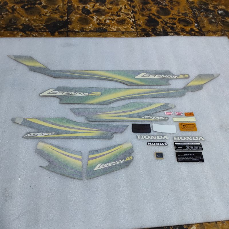 Jual Stiker Stripping Striping Decal Graphic Honda Astrea Legenda Ori