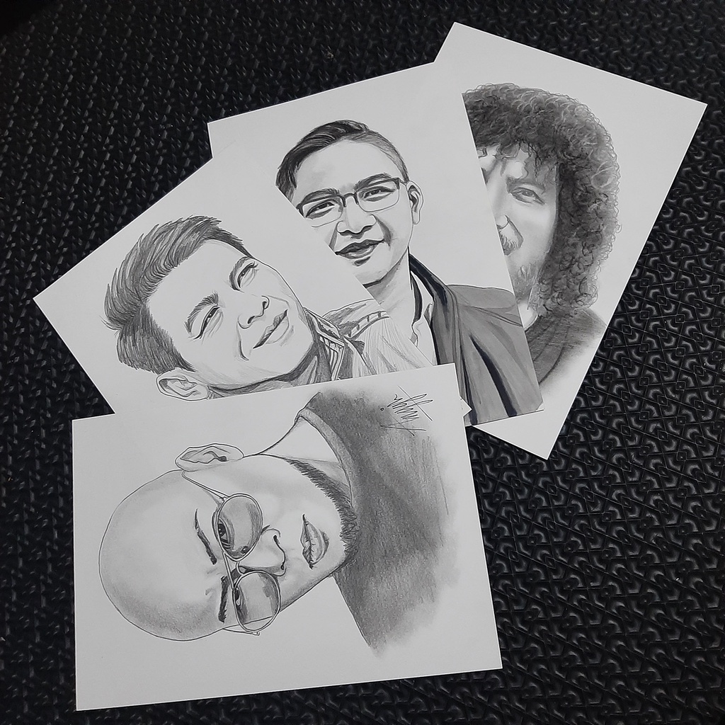 Jual Custom Foto Sendiri Sketsa Wajah Lukisan Pensil Hitam Putih Ukuran