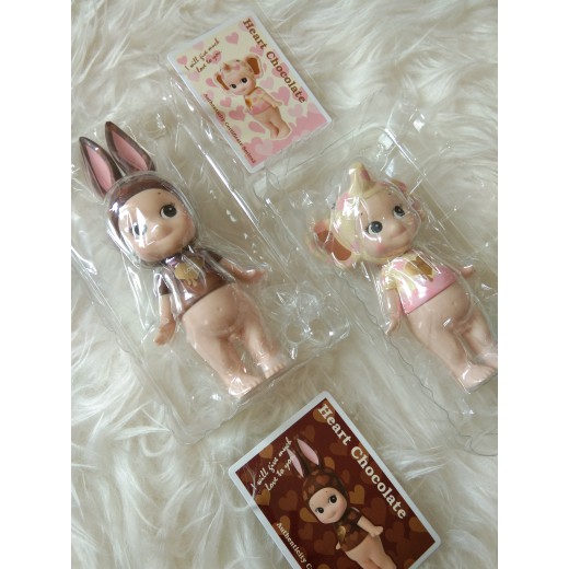 Jual Ultra Rare Sonny Angel Artist Collection Heart Chocolate Set Bib