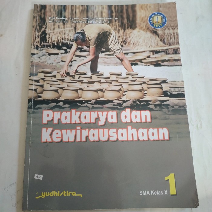 Jual BUKU PRAKARYA DAN KEWIRAUSAHAAN SMA KELAS 10 YUDHISTIRA Shopee