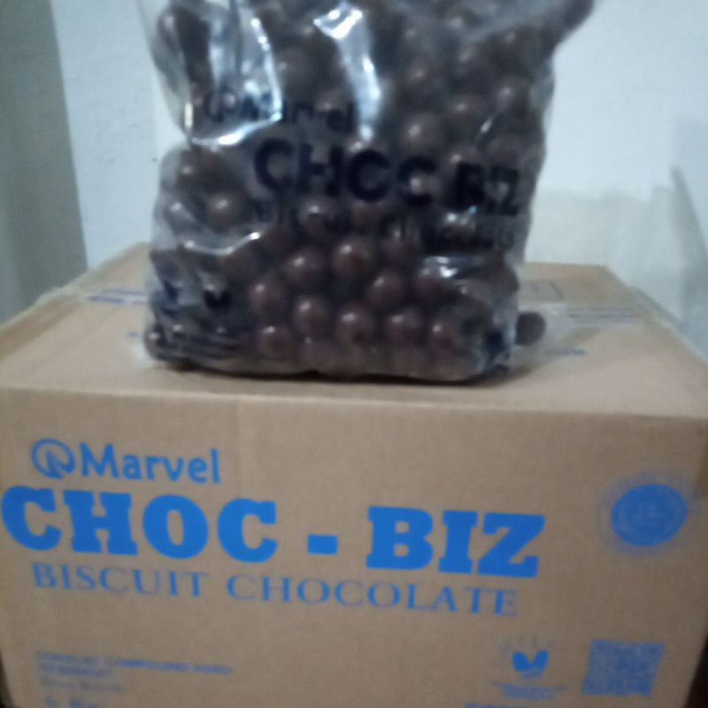 Jual Chocoball Biskuit Coklat Choco Biz Gr Repack Shopee