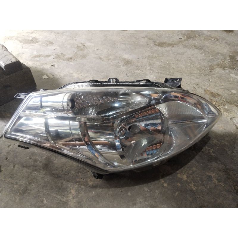 Jual Headlamp Ertiga Lampu Depan Ertiga Shopee Indonesia