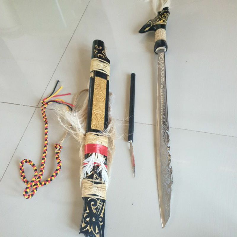 Jual Mandau Khas Dayak Kalimantan Mandau Baja Putih Shopee Indonesia