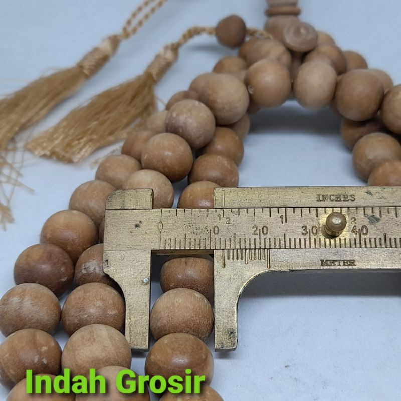 Jual TASBIH KAYU CENDANA WANGI 12MM 99BUTIR DI JAMIN 100 ASLI NATURAL