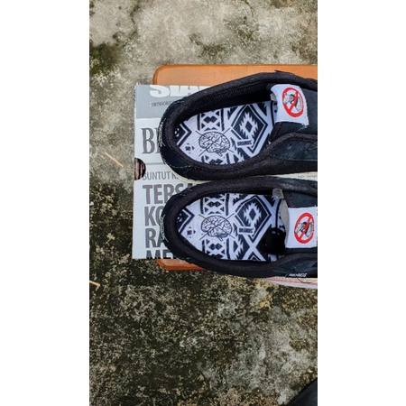 Jual Sepatu Nobrands Medulla Koruptor Jancok Black White Original