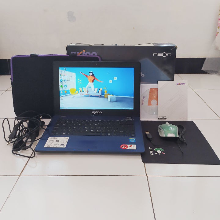 Jual Axioo Neon TKM Fullset Lengkap HDD 500GB Layar 12 Inch Biru