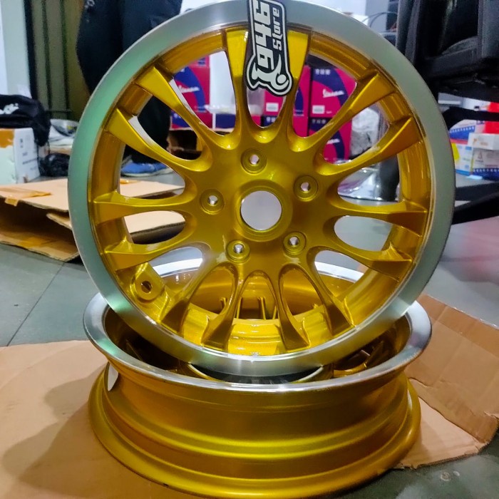 Jual VELG VESPA SPRINT RING 12 LIMITED EDITION GOLD POLISH ORIGINAL