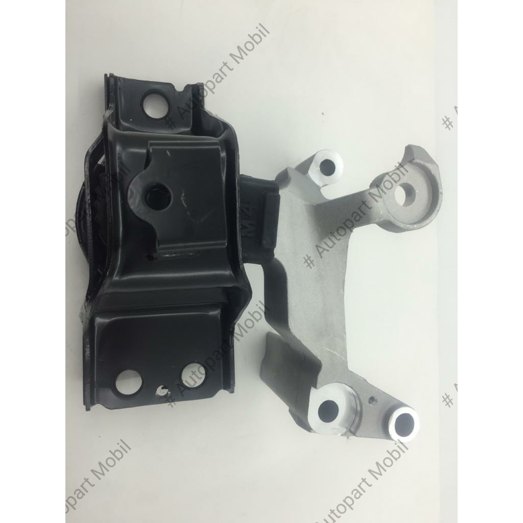 Jual INSULATOR ENGINE MOUNTING KARET DUDUKAN MESIN KANAN NISSAN XTRAIL