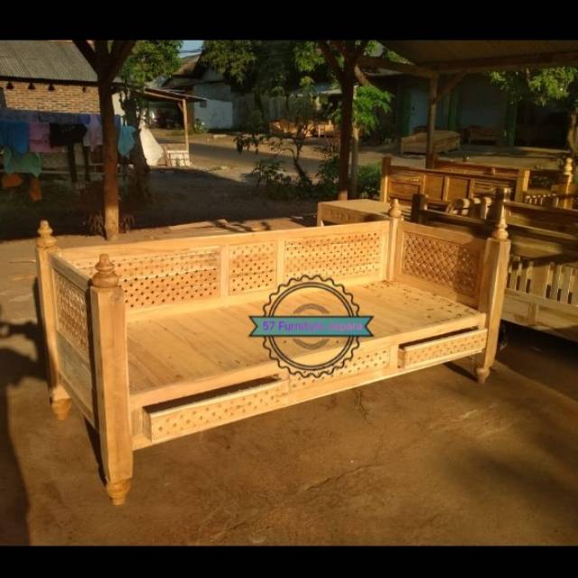 Jual Kursi Bangku Antik Kayu Jati Bale Bale Daybed Ukir Jepara