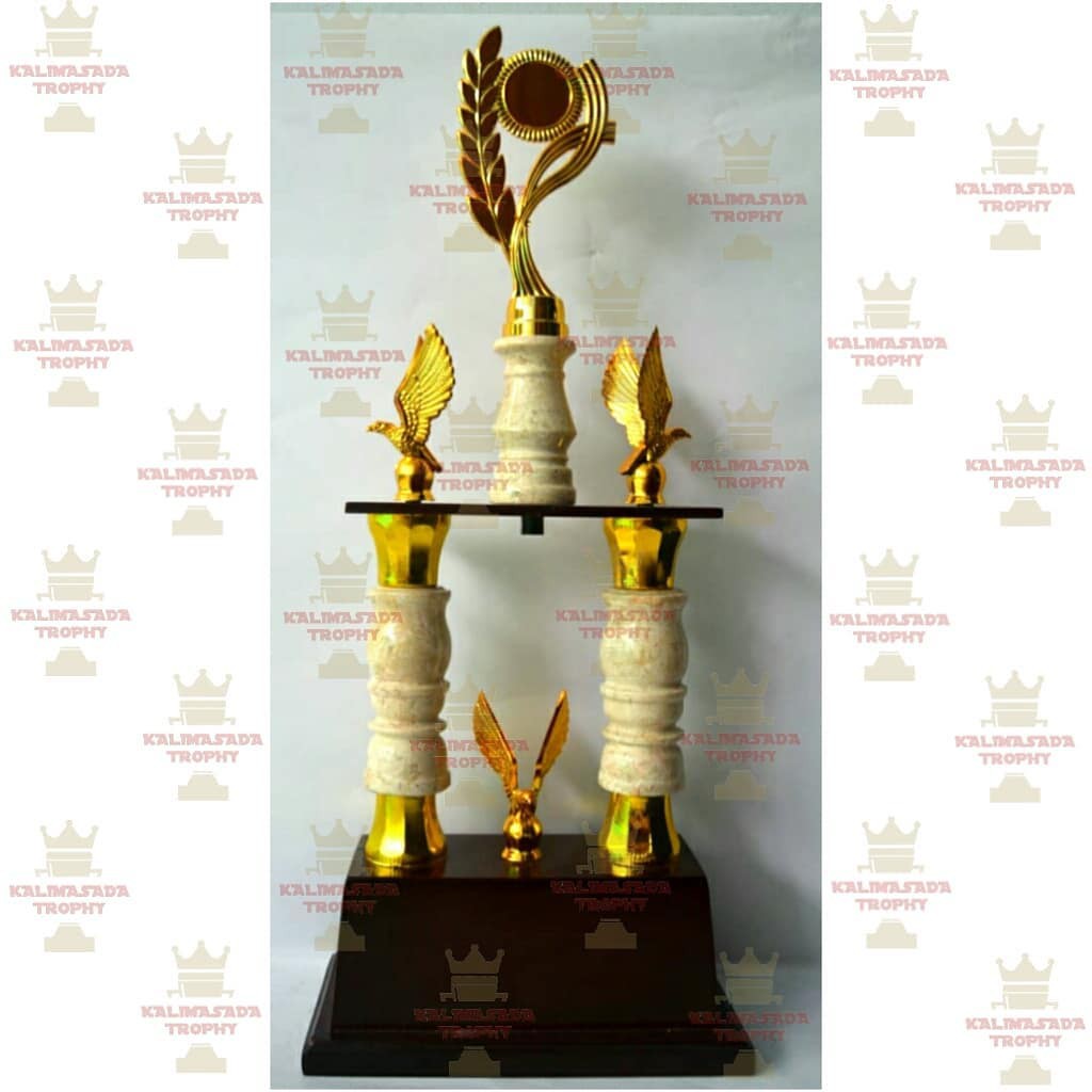 Jual Trophy Piala Kaki Dua Juara Piala Bergilir Piala