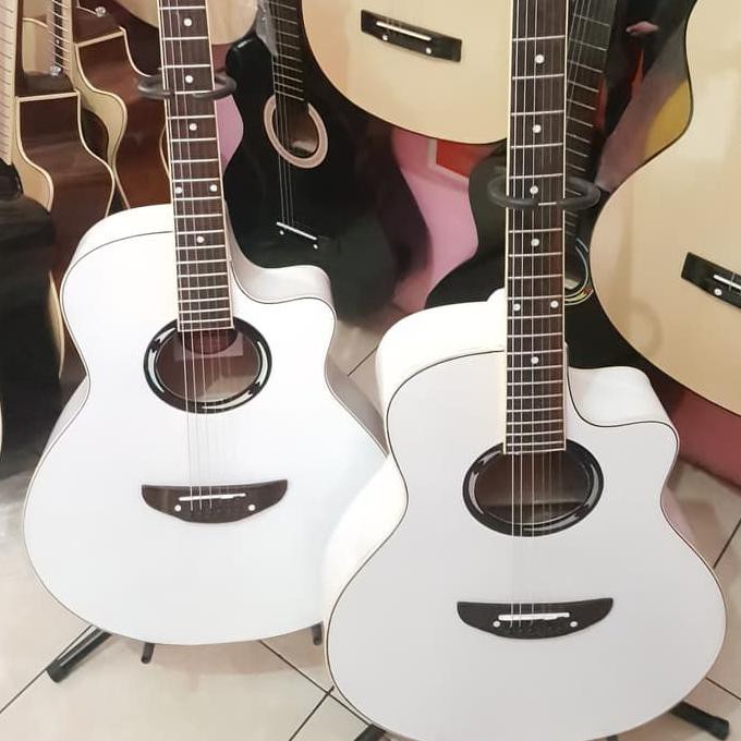 Jual Promo Gitar Akustik Yamaha Apx500 White Limited Edition Shopee