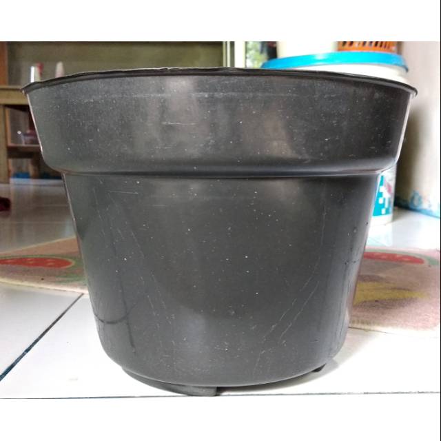 Jual Pot Hitam Tanaman Bunga Ukuran 25 Cm Shopee Indonesia