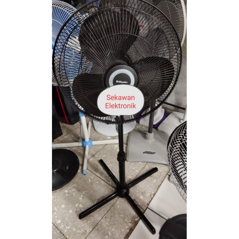 Jual Miyako Kipas Angin Berdiri Stand Fan Inch Kas X Shopee