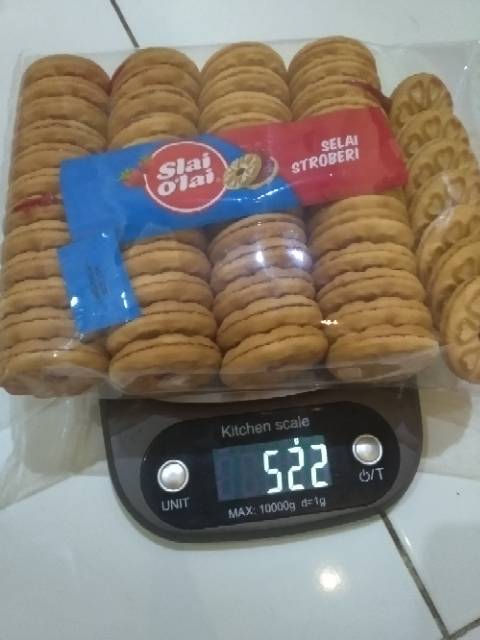 Jual Snack Biskuit Sandwich Selai Strawberry Blueberry Slai Olai Gr