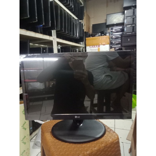 Jual Monitor Led LG 19 Inch No Minus Lengkap Kabel Bergaransi Shopee