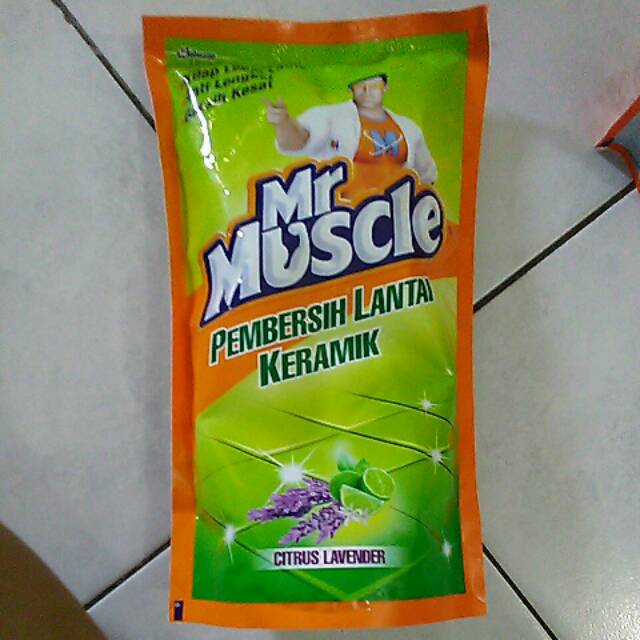 Jual Mr Muscle Pembersih Lantai Keramik Lavender Ml Shopee Indonesia