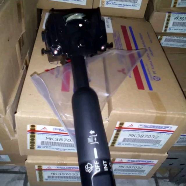 Jual Saklar Send Bagian Kiri Wiper Canter Turbo Orsinil Asli Mitsubishi