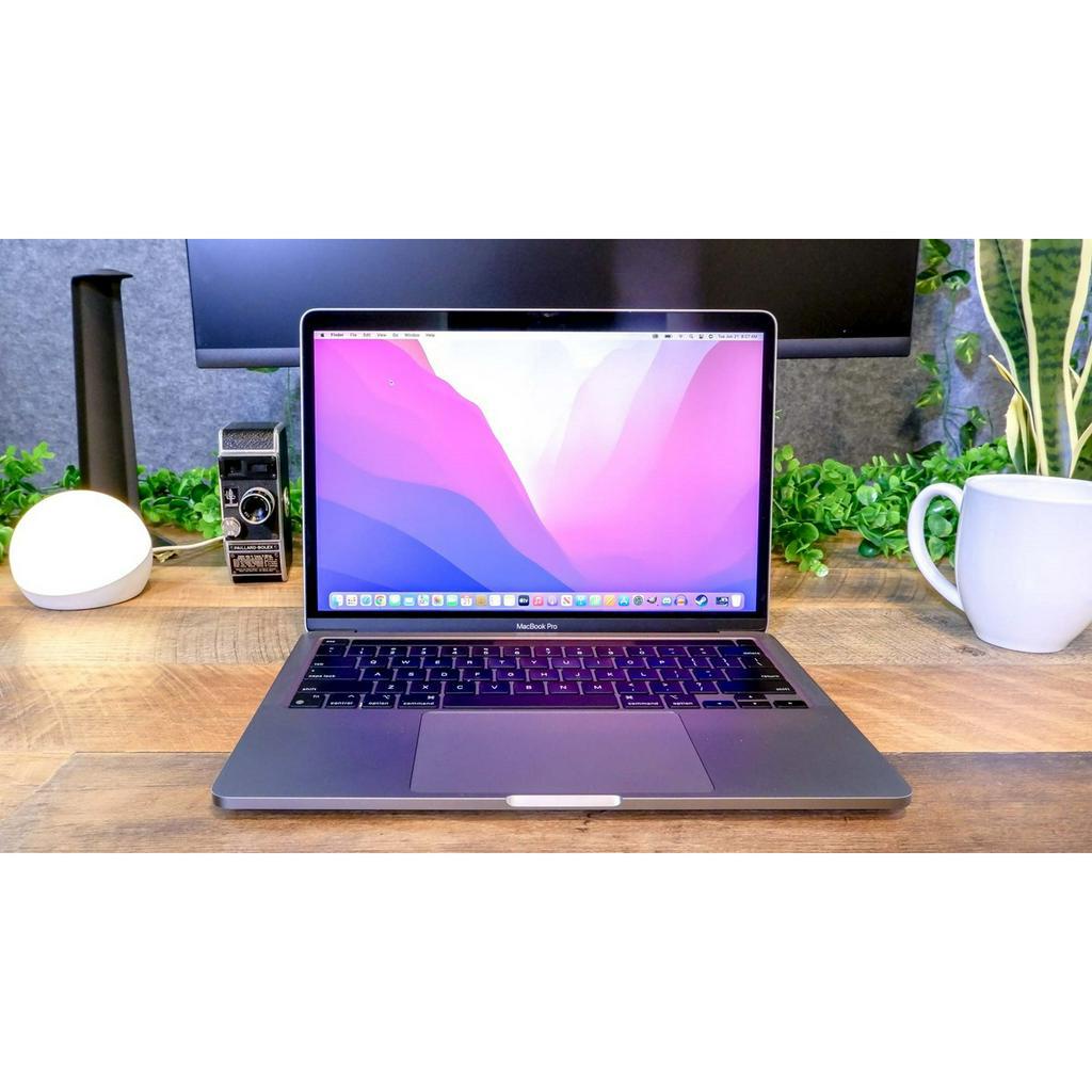 Jual Macbook Pro Retina 2018 Touchbar 13inch Ram 16GB SSD 500GB Second