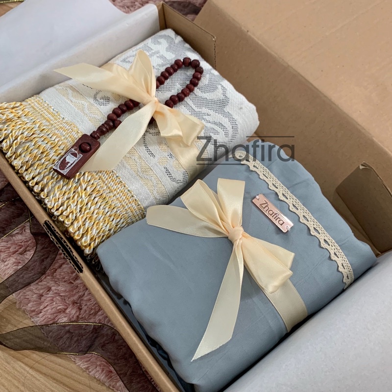 Jual Hampers Mukena Sajadah Zhafira Free Giftcard Paket Kado Set