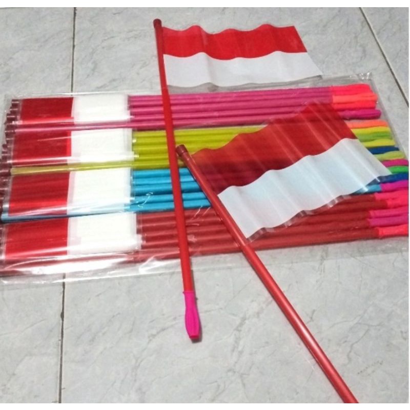 Jual ISI 20 PCS BENDERA PLASTIK MERAH PUTIH DENGAN GAGANG DAN BALON