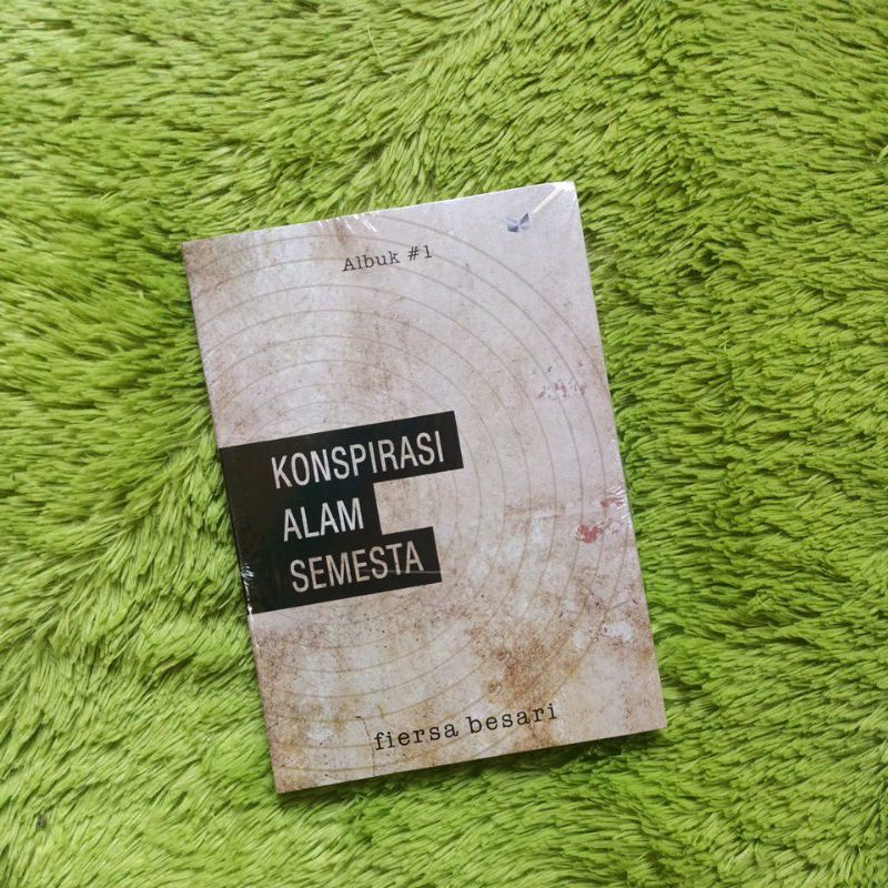 Jual Buku Novel Arah Langkah Tapak Jejak Catatan Juang