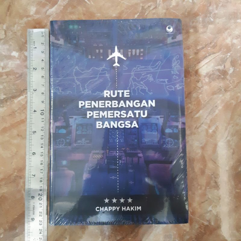 Jual Buku Rute Penerbangan Pemersatu Bangsa Chappy Hakim Shopee