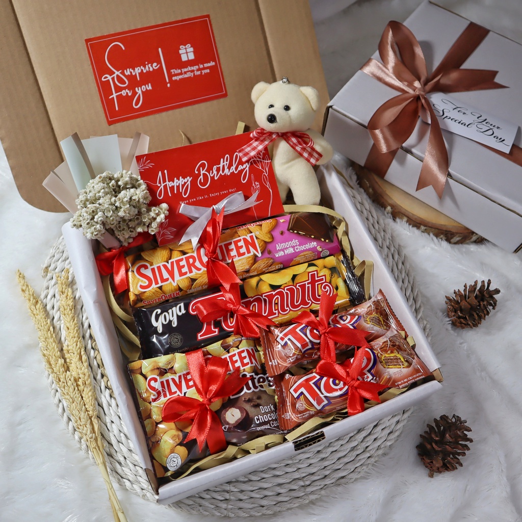 Jual Hampers Cokelat Premium Kado Ulang Tahun Hadiah Snack Cowok