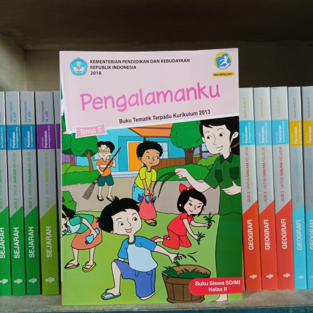 Jual Buku Paket Tematik Sd Kelas Tema Pengalamanku Shopee Indonesia