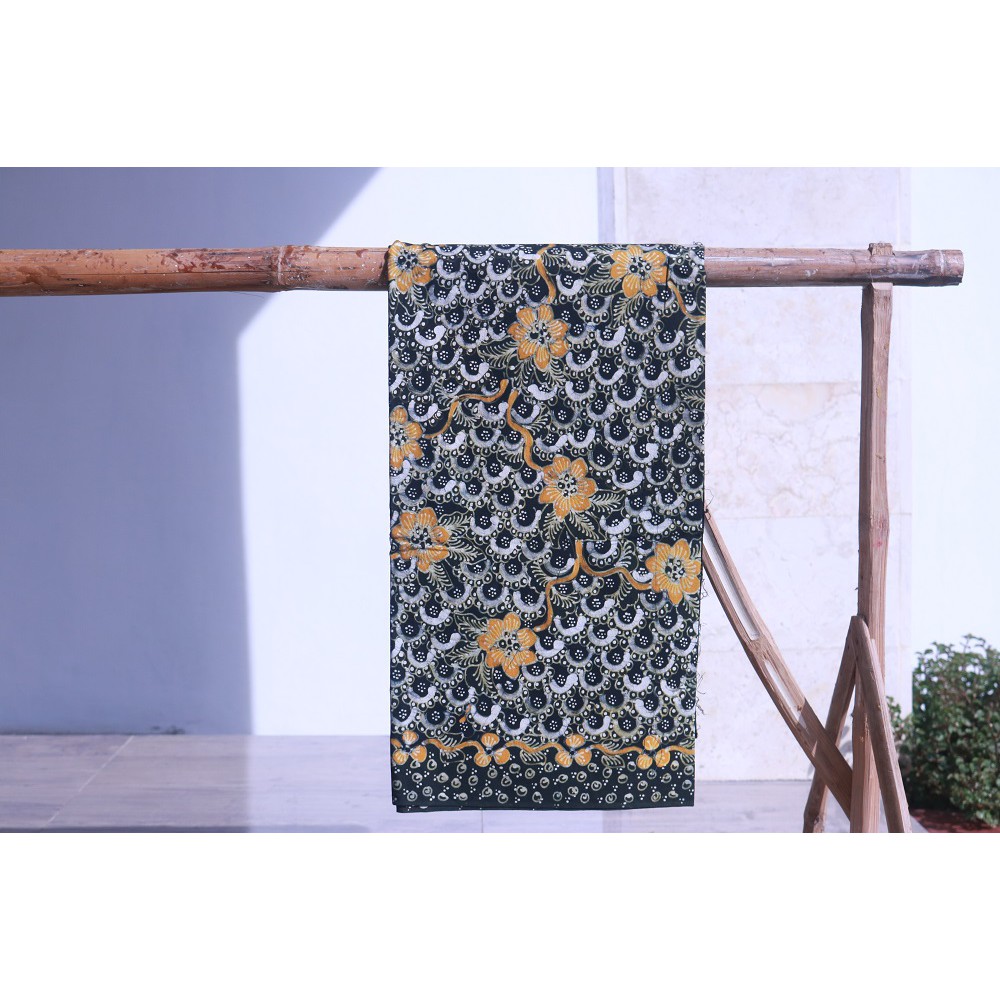 Jual BATIK TULIS LASEM MOTIF GUNUNG RINGGIT Shopee Indonesia