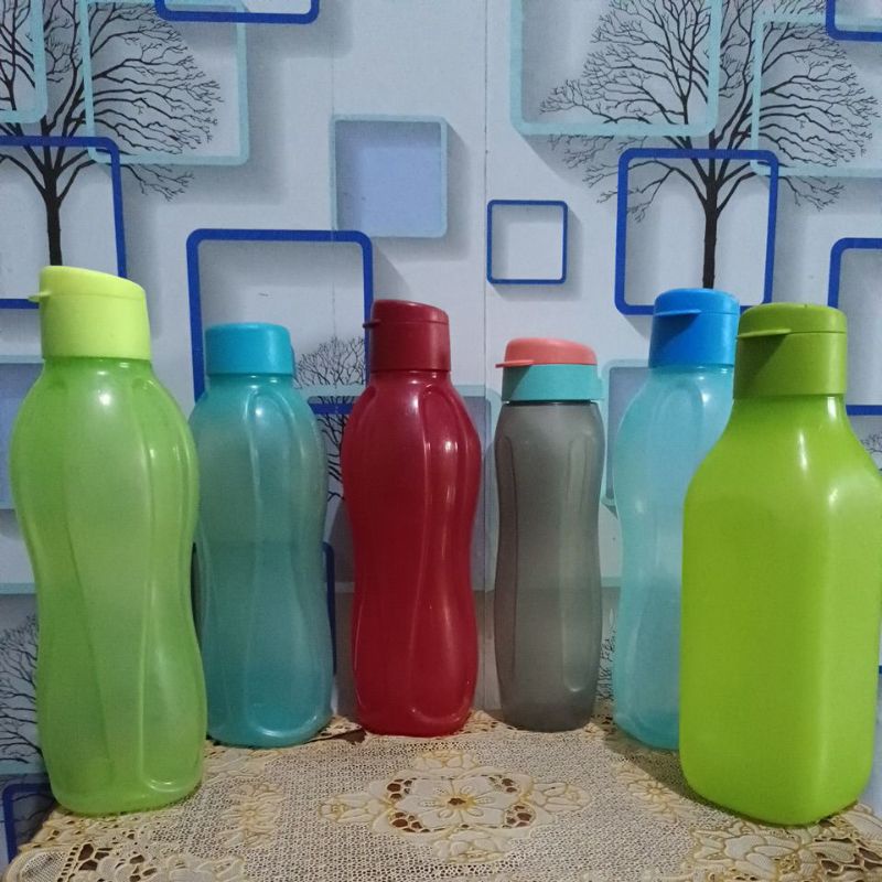 Jual Eco Bottle L Tutup Flip Dan Ulir Tupperware Ori Preloved Second