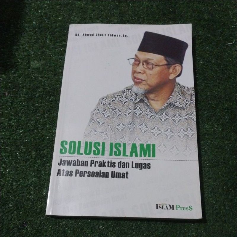 Jual Solusi Islami Jawaban Praktis Dan Lugas Atas Persoalan UmatKh