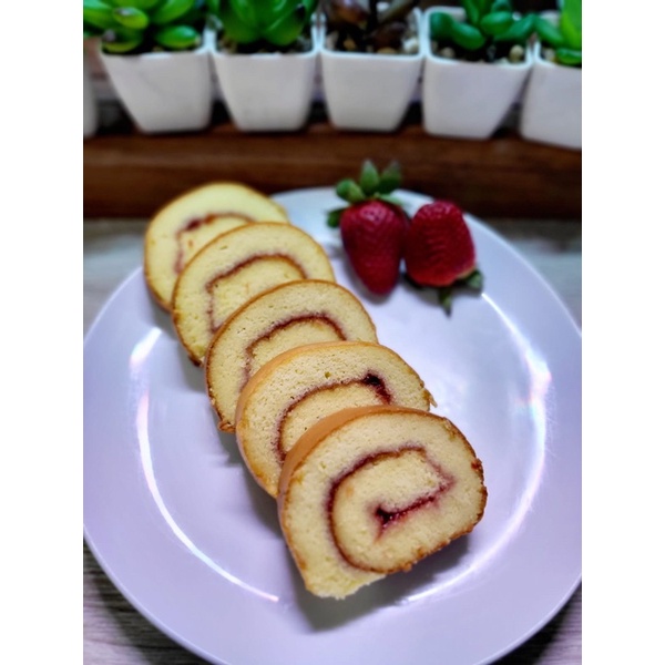 Jual Bolu Gulung Nanas Strawberry Coklat Panjang Shopee Indonesia