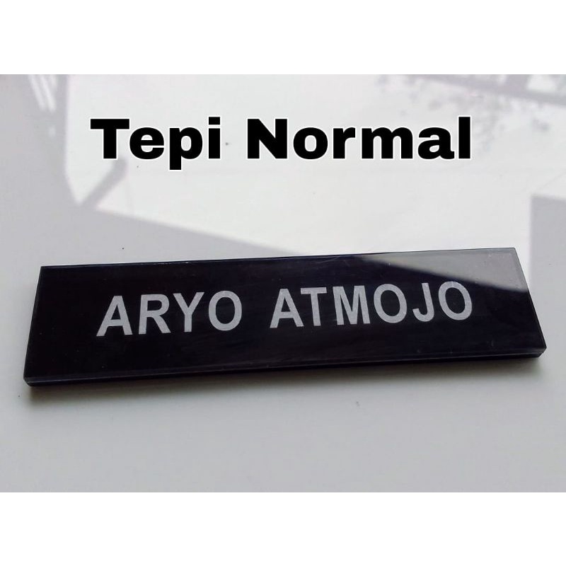 Jual Name Tag Papan Nama Dada Totally Double Acrylic Pengait