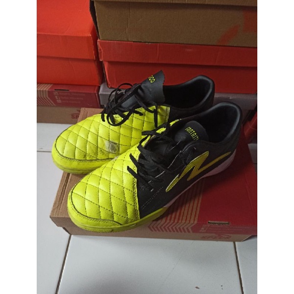 Jual Sepatu Futsal Specs Metasala Fantastico Original Bekas Murah