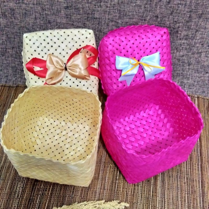 Jual B077B Besek Bambu Bokor Bali 15x15cm Warna Plus Pita Wadah