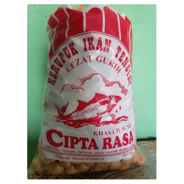 Jual KERUPUK TENGIRI KHAS CILACAP Shopee Indonesia