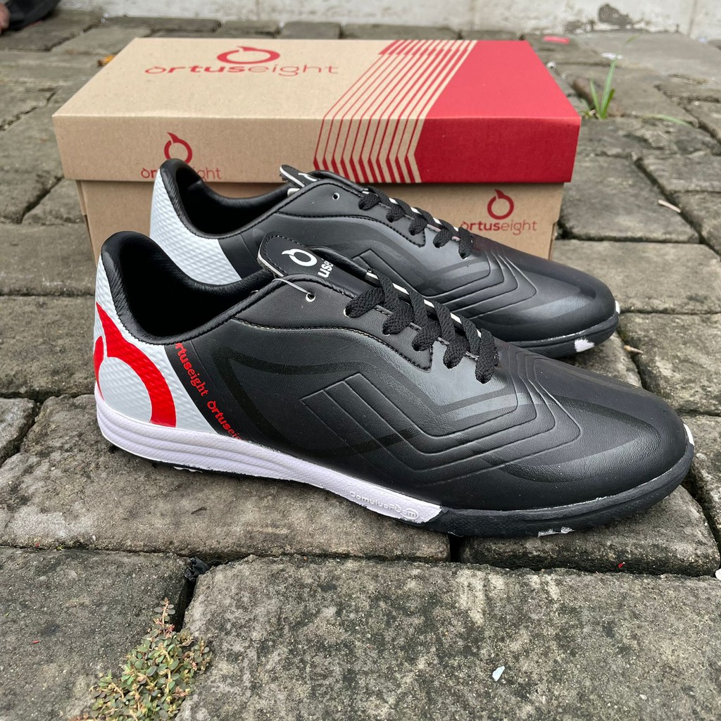 Jual Sepatu Futsal Ortuseight Extend In Original Black Shopee