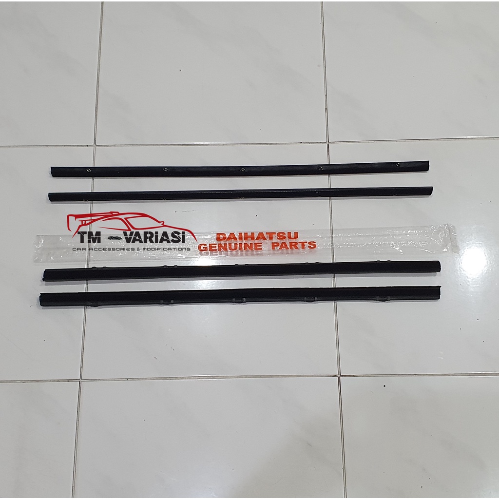 Jual Karet Pelipit Kaca Daihatsu Taft F Kebo Badak Banteng Luar Dan