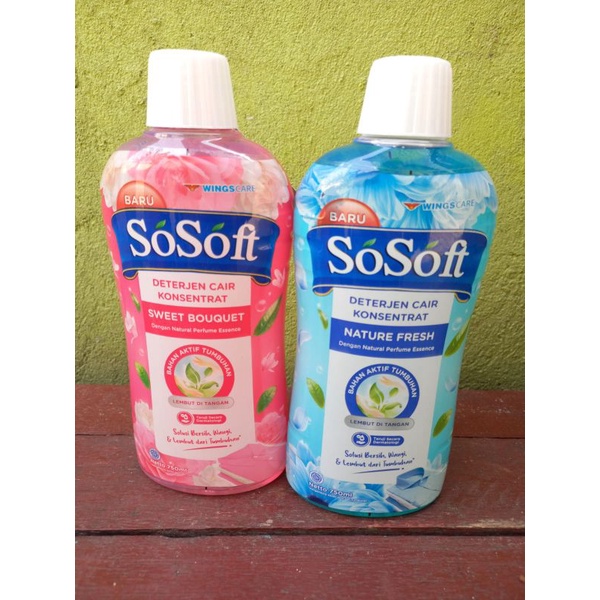 Jual Sosoft Detergen Cair 750ml Shopee Indonesia