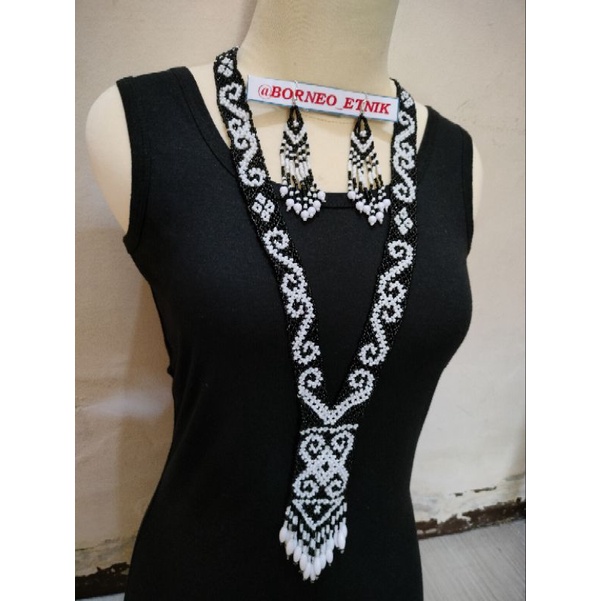 Jual Satu Set Kalung Dayak Dan Anting Dayak Manik Manik Kalung Etnik