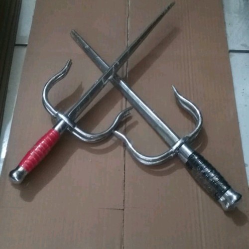 Jual Alat Peraga Silat Latihan Trisula Pencak Silat Shopee Indonesia