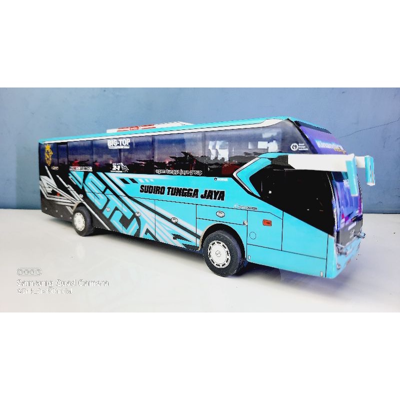 Jual Miniatur Bus Miniatur Bis Sudiro Tungga Jaya Kinandira Stj