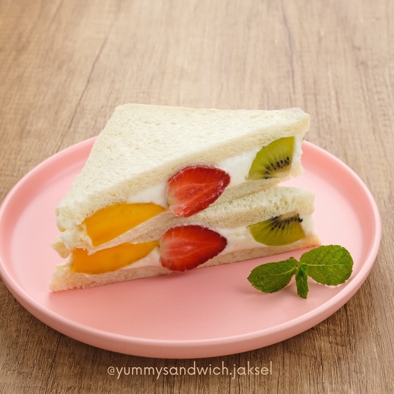 Jual Fruit Sando Sandwich Buah Varian Cream Oreo By Yummysandwich