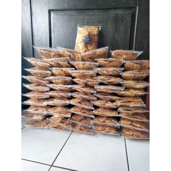 Jual SALE PISANG GORENG SALEPISANG GORENG CRISPY JAJAN TRADISIONAL