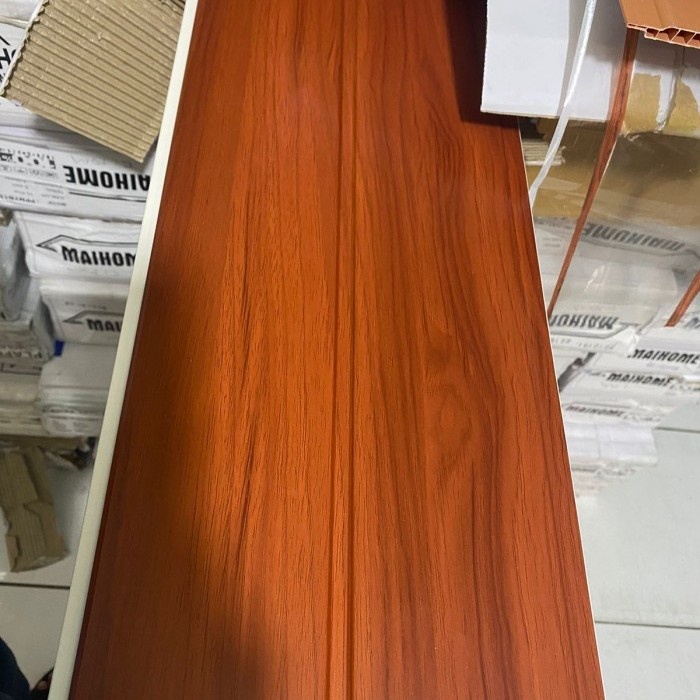 Jual Plafon Pvc Serat Kayu Merah Doff Wood Nat Shopee Indonesia