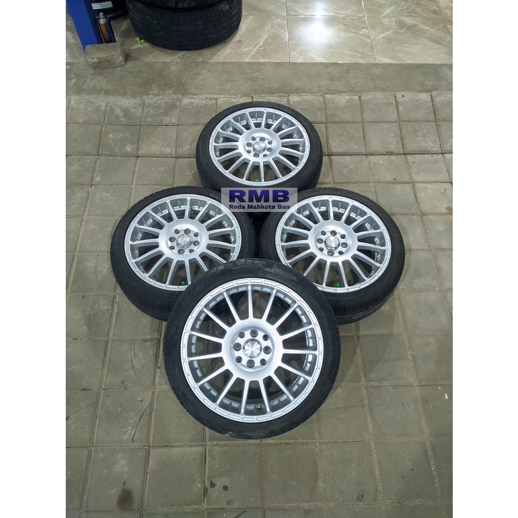 Jual VELG MOBIL BEKAS COPOTAN MOBILIO MODEL HSR ARROW RING 17 BAN