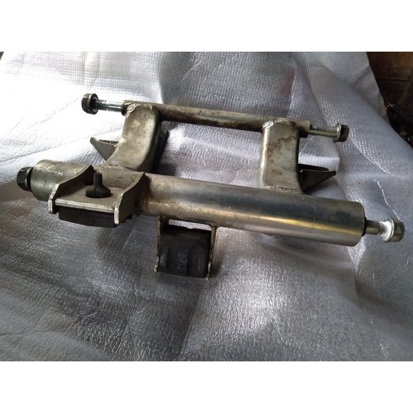 Jual Engine Mounting Ayunan Mesin Sambungan Mesin Vario Old