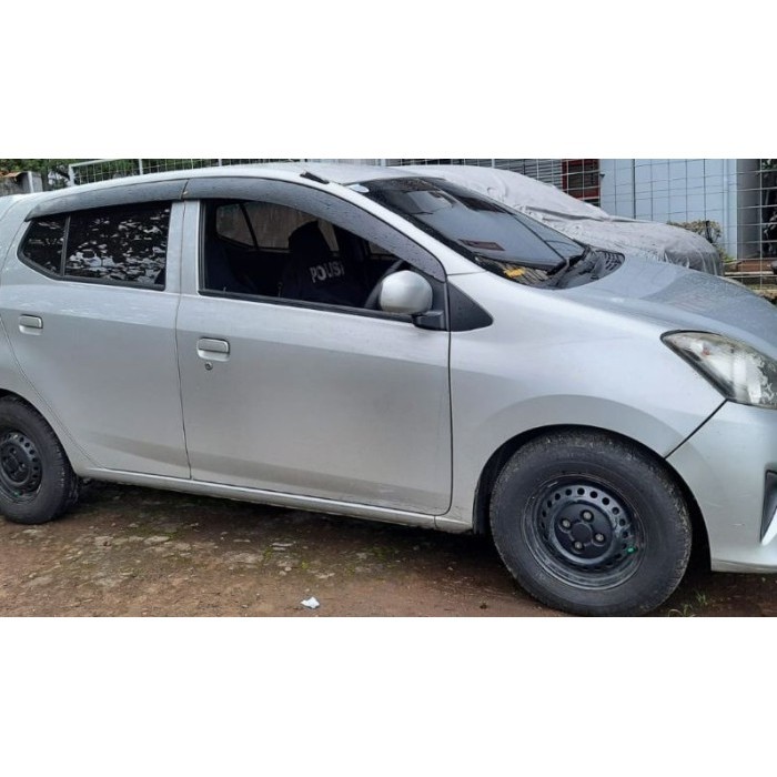 Jual BARU Dop Velg Kaleng Hyundai PCD 4X100 Mobilio Ayla Honda BRIO